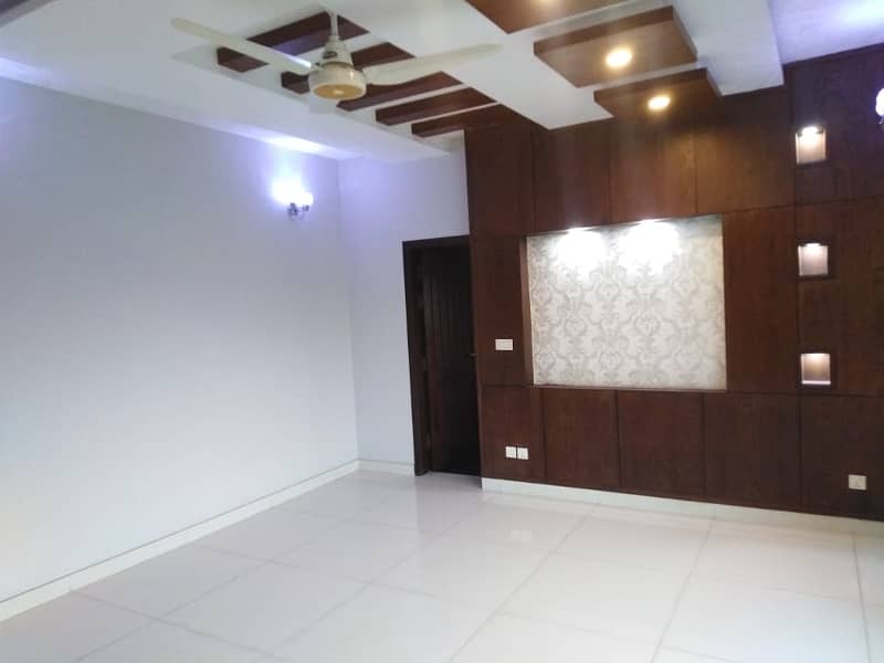 1 Kanal Like New Upper Portion Available For Rent In Oversease B Ext Block Bahria Town Lahore 15