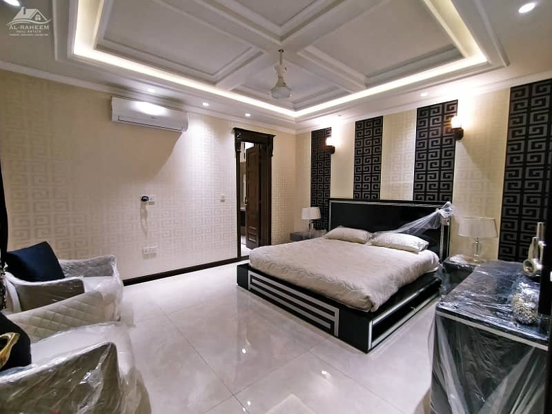 2 KANAL FASIAL RASOOL DESINGNE CORNER FULLY FURNISHED VILLA TOP LOCATION 39