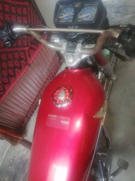 Honda 125 8