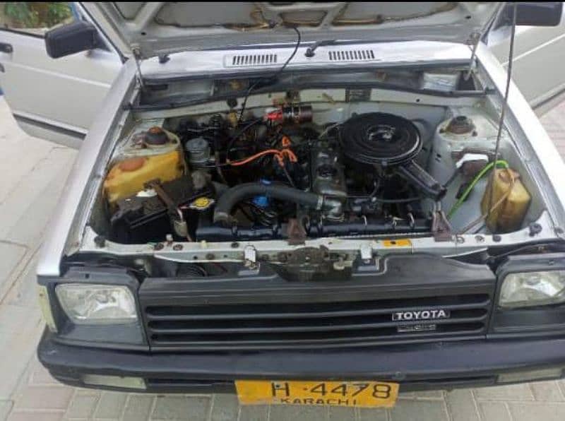 Toyota Starlet 1983 14