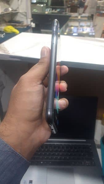 i phone xs max water pack 256gb with box 2