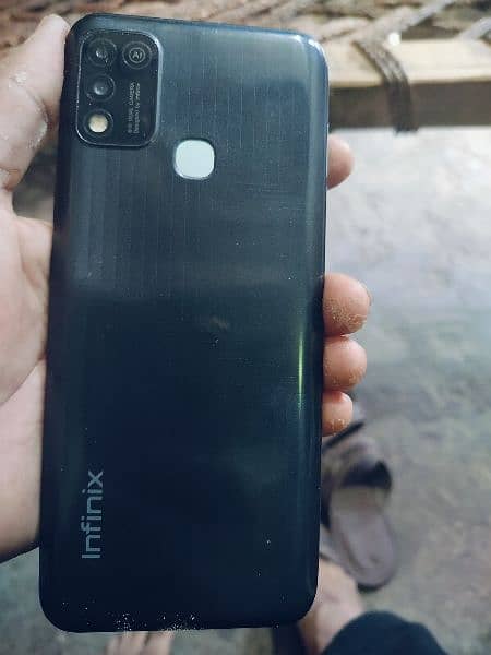 Infinix hot 11 1