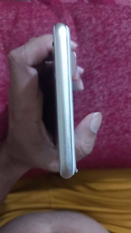 i phone 6 plus  PTA 16 Gb 8