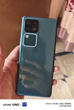 Vivo v30