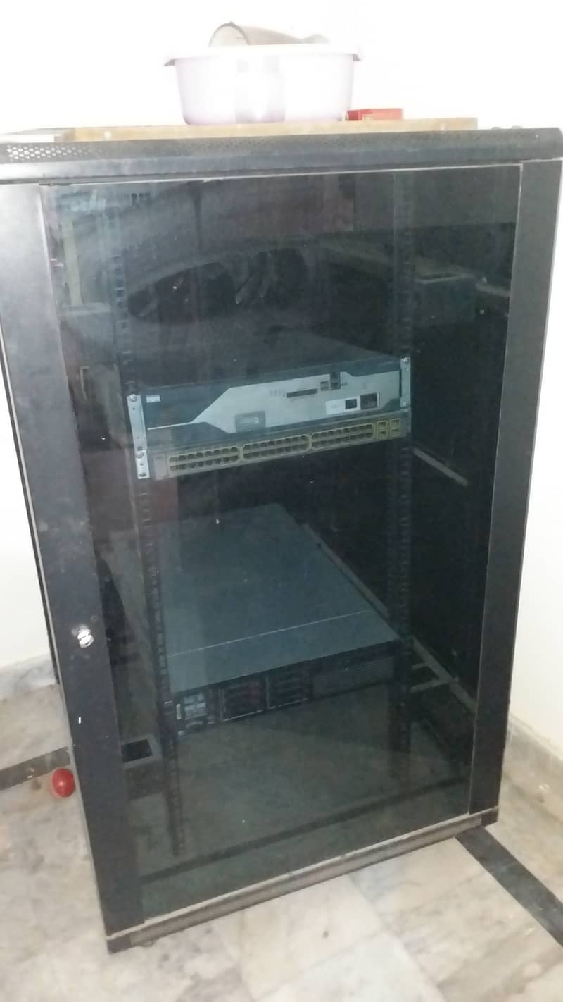 Server Rack, HP server , cisco router and 48 port switch. 5