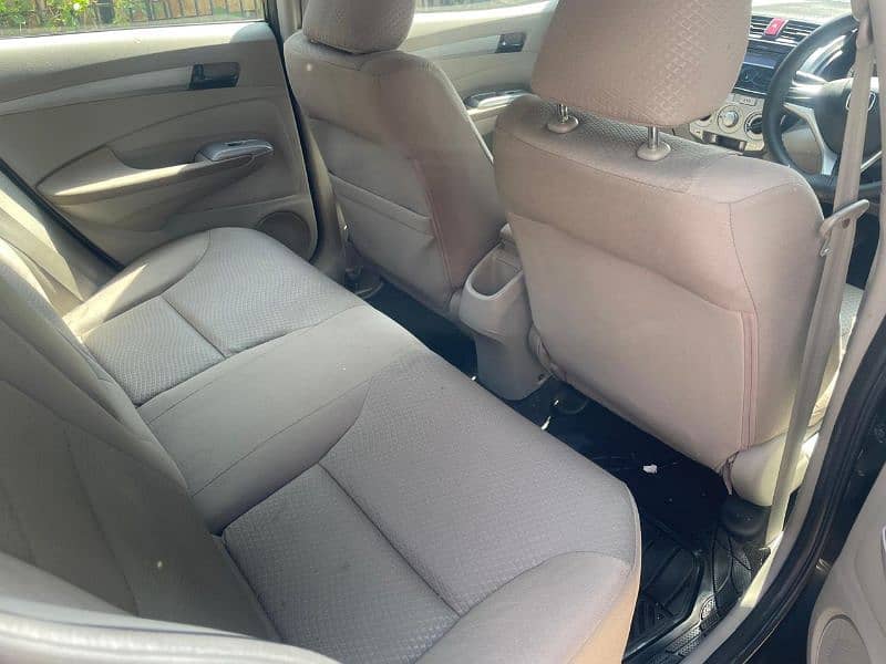 Honda City IVTEC 2018 Manual 1st Owner 7