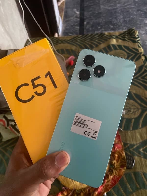 realme 4+4 /128 6