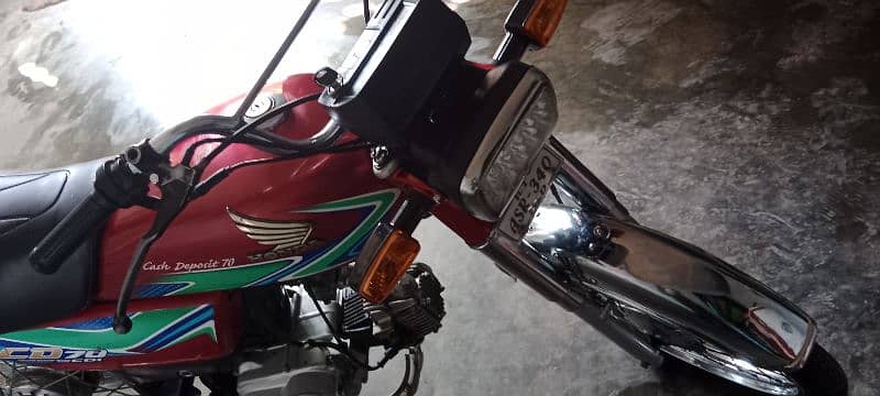 Honda cd 70 18 model islamabad nmbr 3