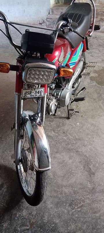 Honda cd 70 18 model islamabad nmbr 5