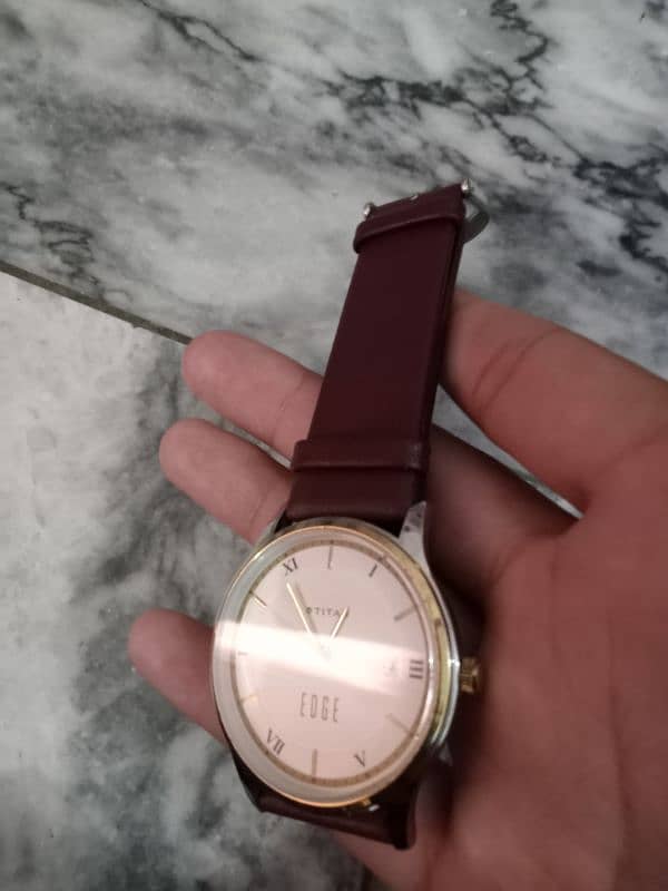 titan watch 7