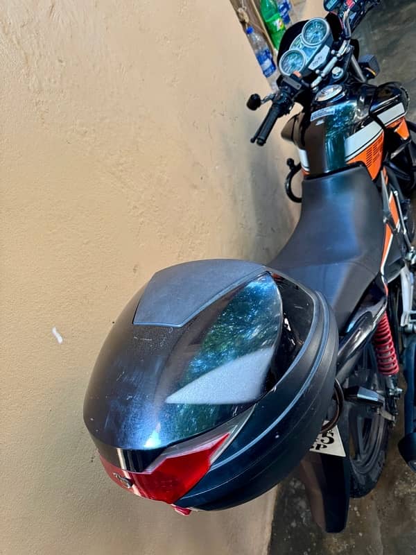 honda 150 with good extra accessories 8