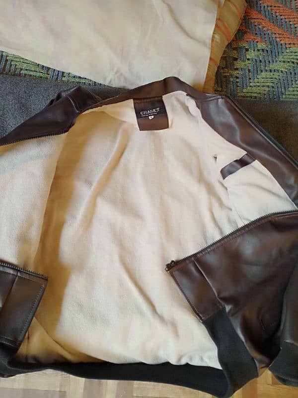 ledar jacket 2