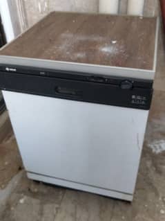 Dishwasher slightly Used good condition