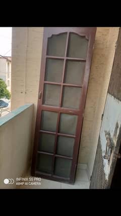 wooden net door ( 2 pics) excellent condition