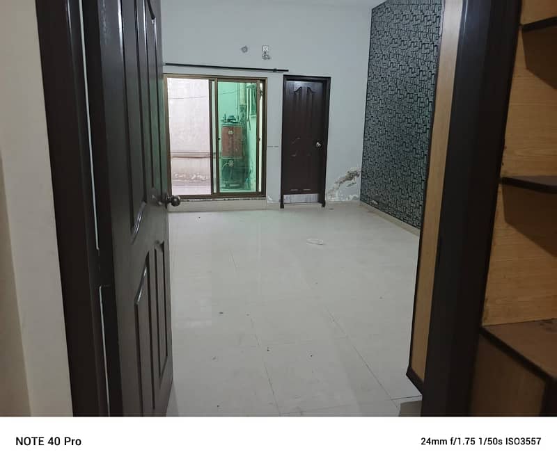 Spacious 8 Marla Commercial Floor for Rent Ideal Office Space near Nawaz Sharif Interchange 10