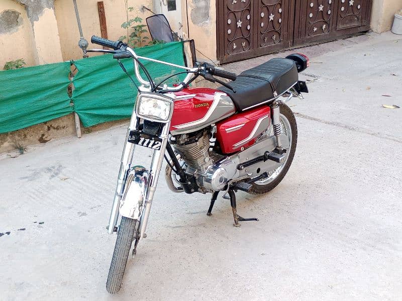 Antique Honda 125 for sale in excellent condition location Rawalpindi 6