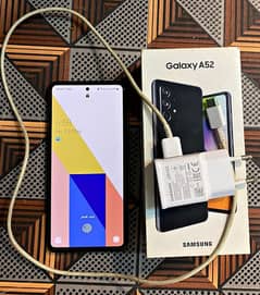 Samsung a52 with box and charger