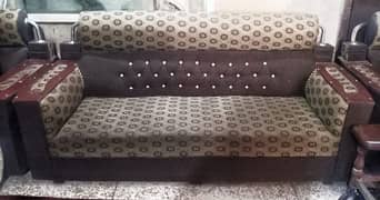 5 seater Sofa For sale