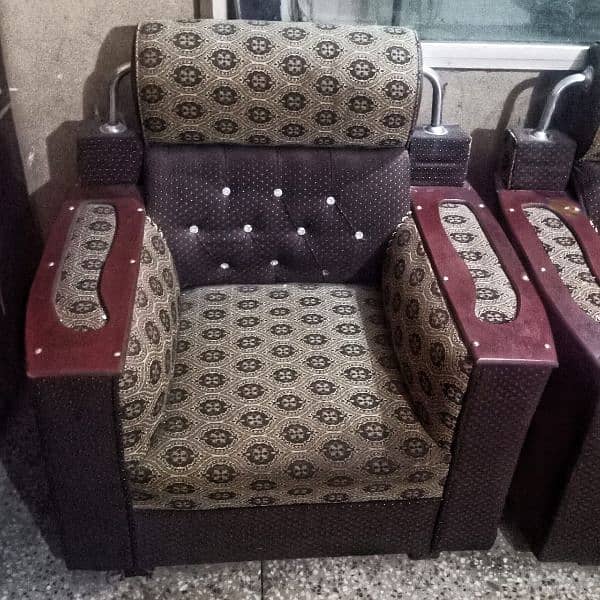 5 seater Sofa For sale 1