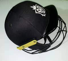 CRICKET HELMET