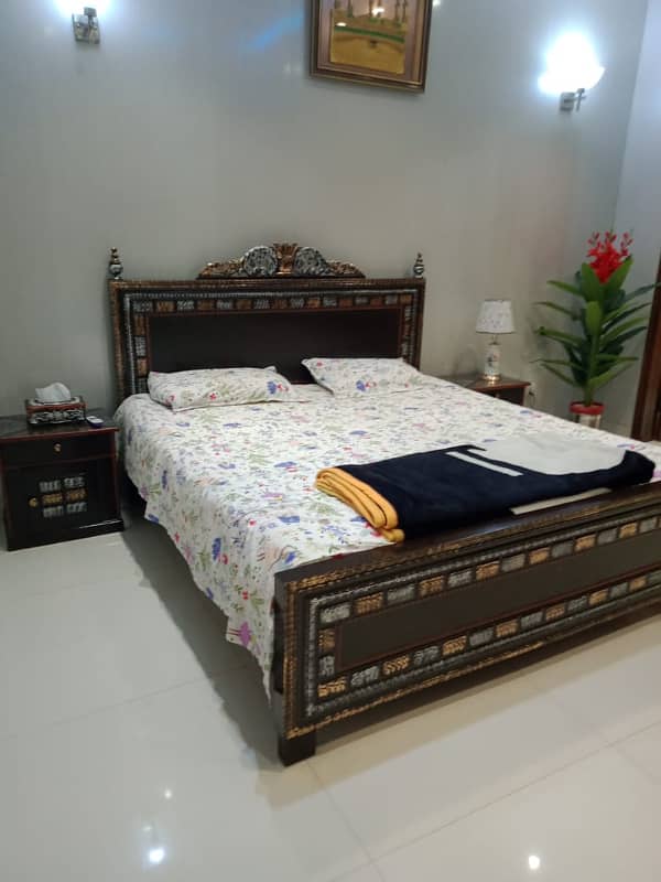 10 Marla Fully Furnished Lower Portion Is Available For Rent In Janiper Block Bahria Town Lahore 2