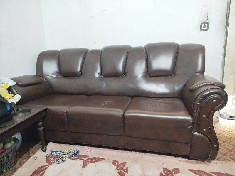 3 Seatr or 2 Seatr Sofas available 1