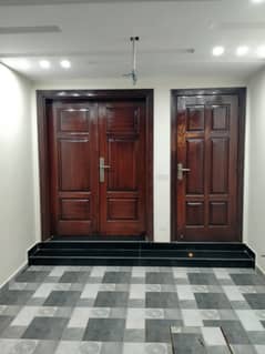 Lower Lock 5 Marla Brand New Upper Portion Available For Rent In Jinnah Block Bahria Town Lahore 0