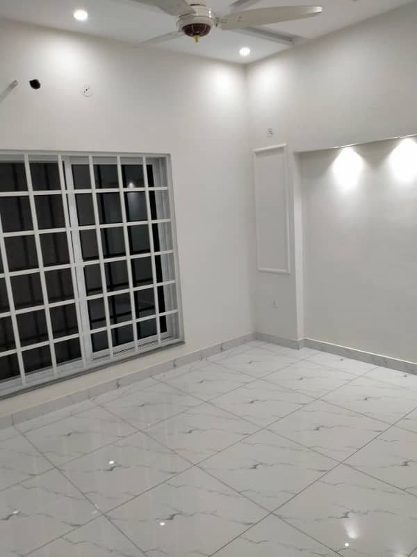 Lower Lock 5 Marla Brand New Upper Portion Available For Rent In Jinnah Block Bahria Town Lahore 10