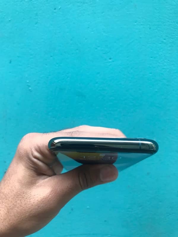 iphone 11 pro 64gb non pta JV 2