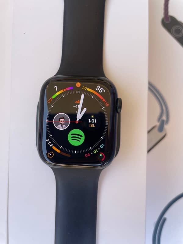 Apple watch Series 7 4