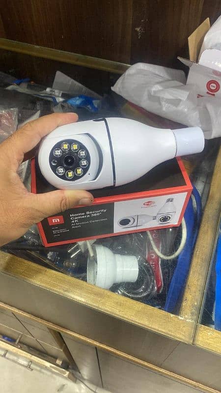 2 Megapixel Wi-Fi Bulb Camera 1