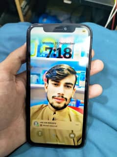 iPhone 11 64gb 9 by 10 condition all ok 0