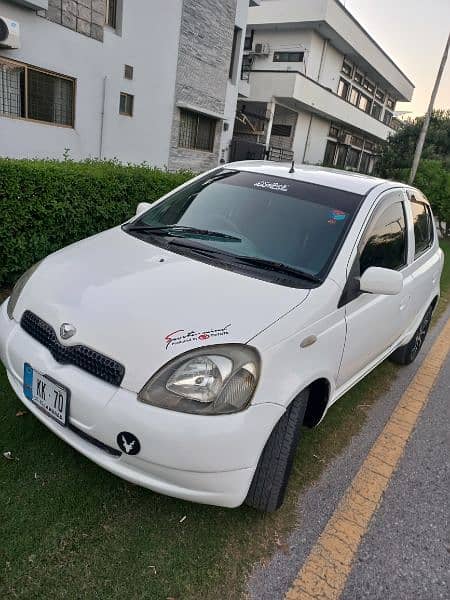 Toyota Vitz 2000 7