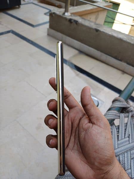 Infinix Zero 30 4