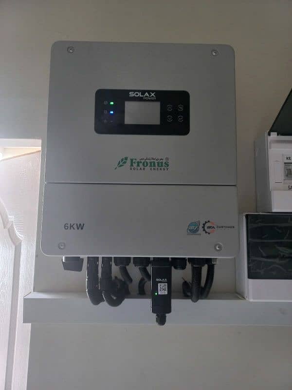 Fronus hybrid inverter 0