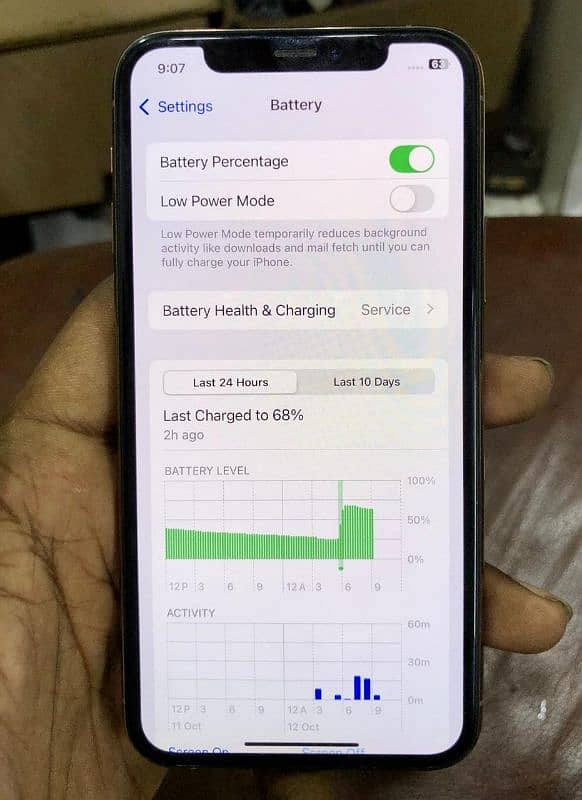 iPhone 11 pro 256 GB 10/10 contact only on WhatsApp 3