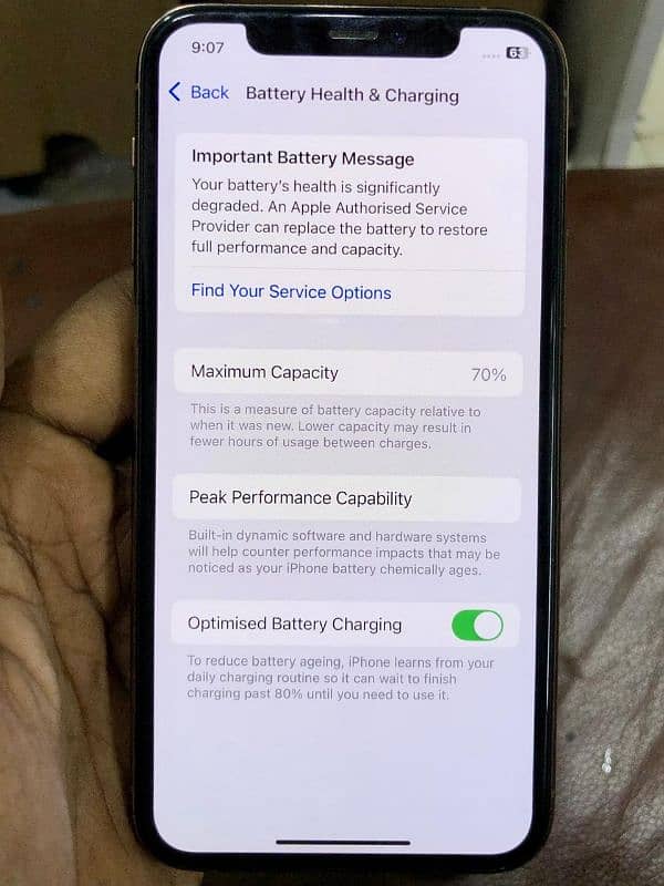 iPhone 11 pro 256 GB 10/10 contact only on WhatsApp 4