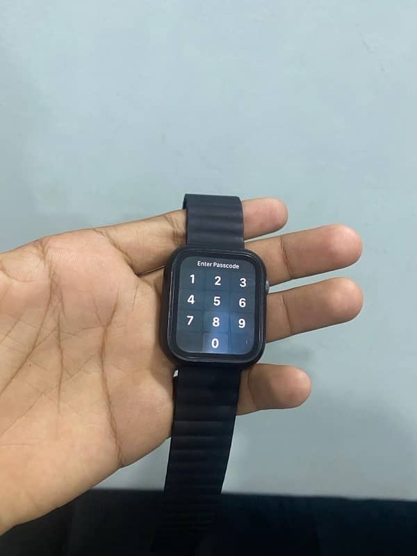 Apple Watch Series 5 44mm 3