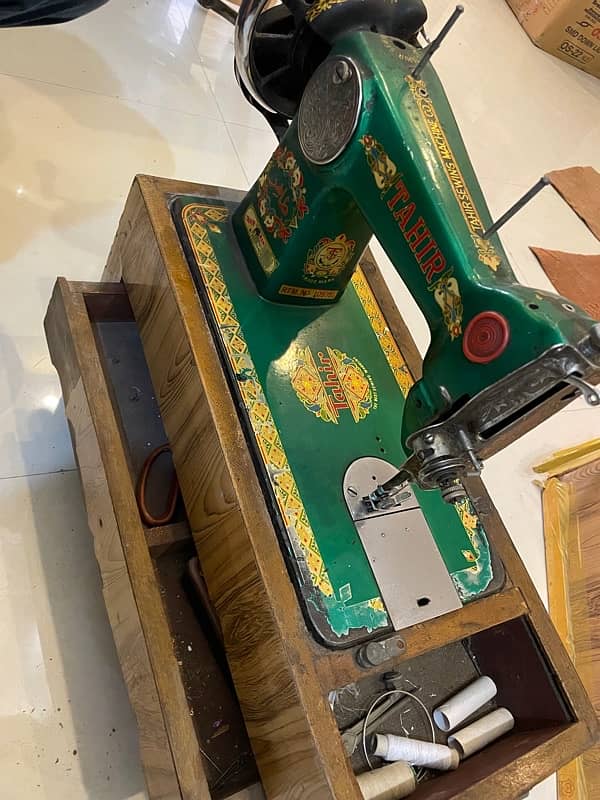 Tahir sewing machine for sale 2