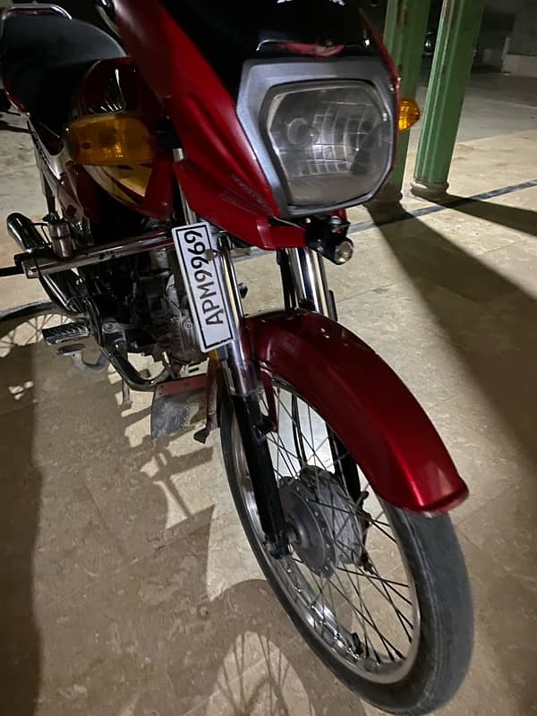 Honda 70 dream All ok bike hai Baki rabta kar lean 8