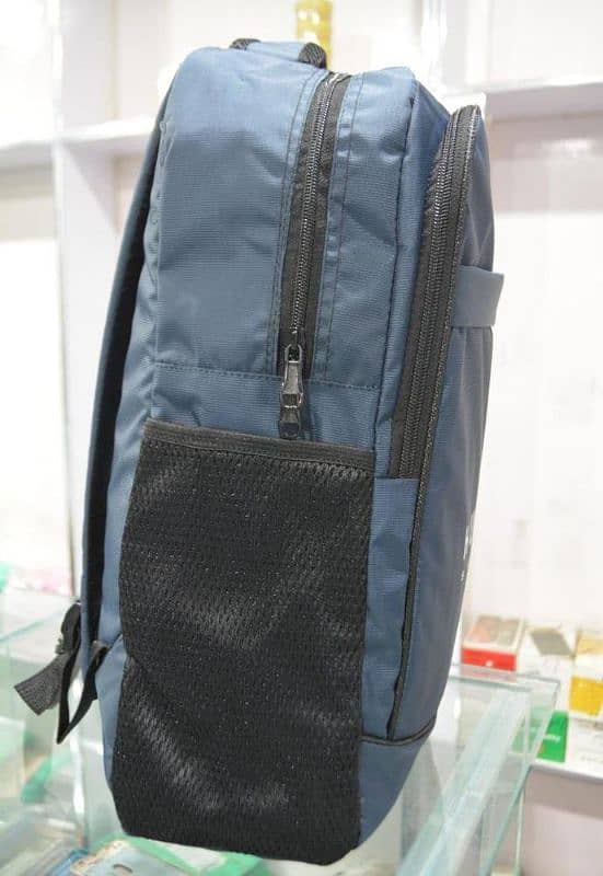 Hunter Bag backpack for school and college 4