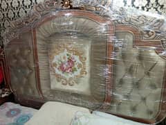 bed set for sale 2said table showcase singar maize Price 160000