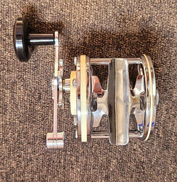 Fishing Reels new and used 3