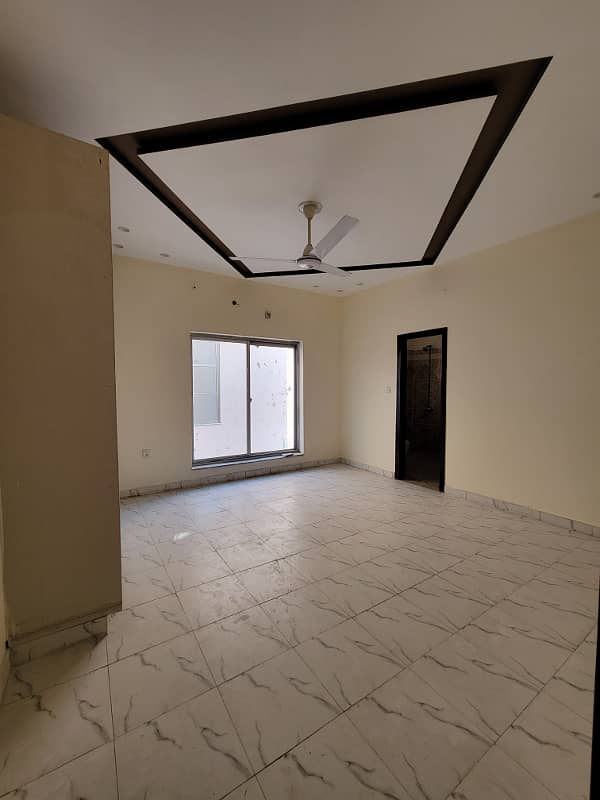 10 Marla House For Rent In Johar Block Bahria Town Lahore 9