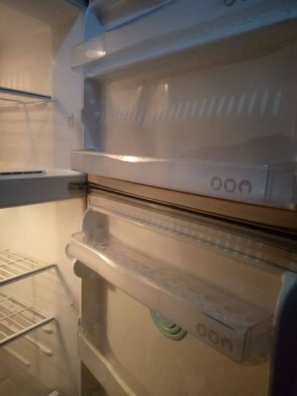 lg refrigerator 2