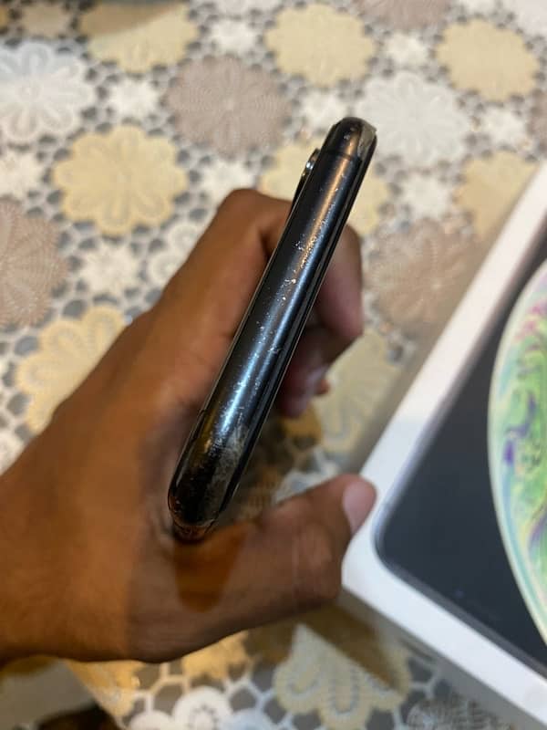 Iphone xs 64 Gb 4