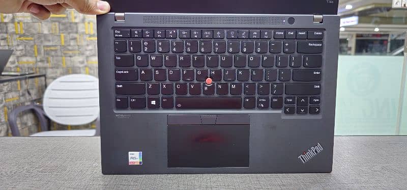 Lenovo ThinkPad T14 S Core i7 11th generation 17