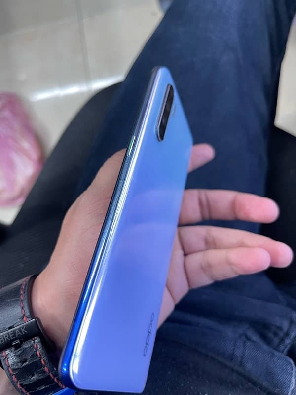 Oppo Reno3 8/128 2