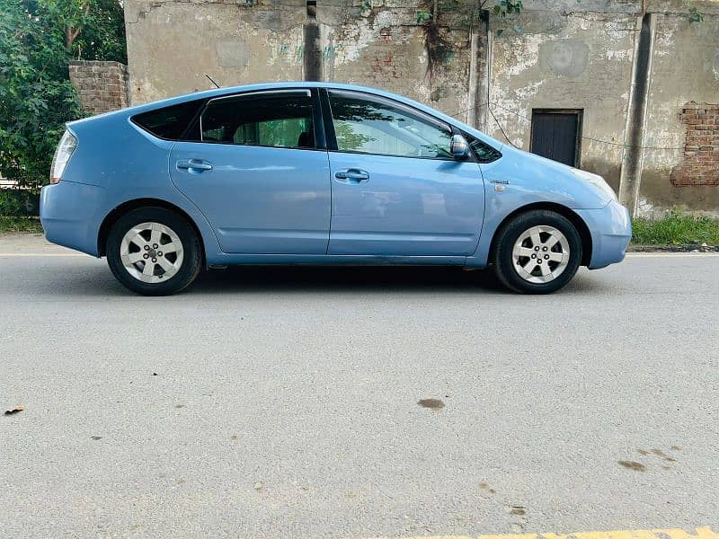 Toyota Prius 2007  g toring pakage 0