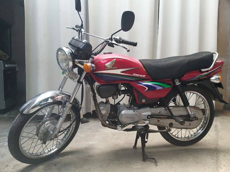 Honda CD 100 Motorcycle 1